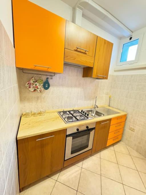 Apartmán Il Nido Di Silvia A Due Passi Dal Teatro Rossini Pesaro Exteriér fotografie