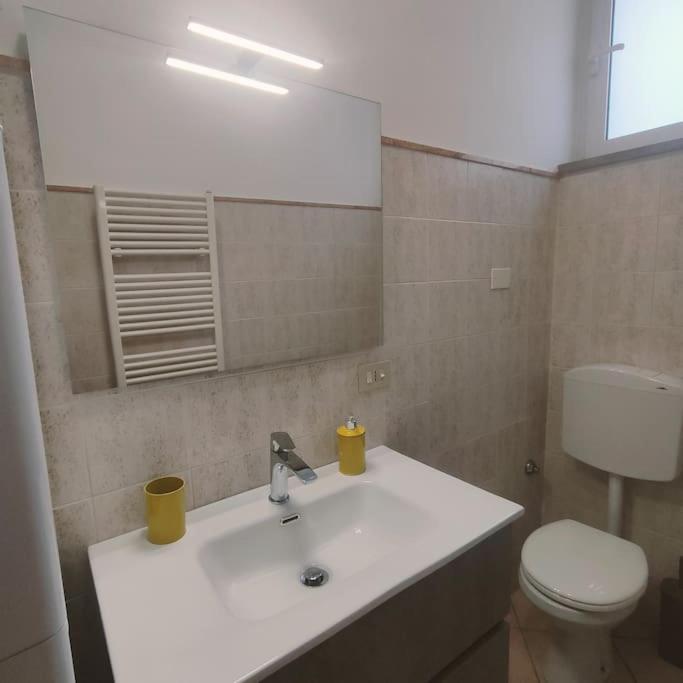 Apartmán Il Nido Di Silvia A Due Passi Dal Teatro Rossini Pesaro Exteriér fotografie