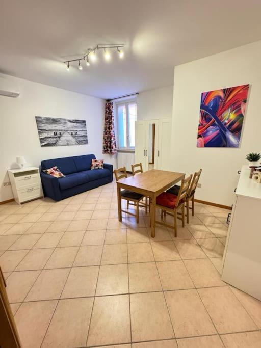 Apartmán Il Nido Di Silvia A Due Passi Dal Teatro Rossini Pesaro Exteriér fotografie